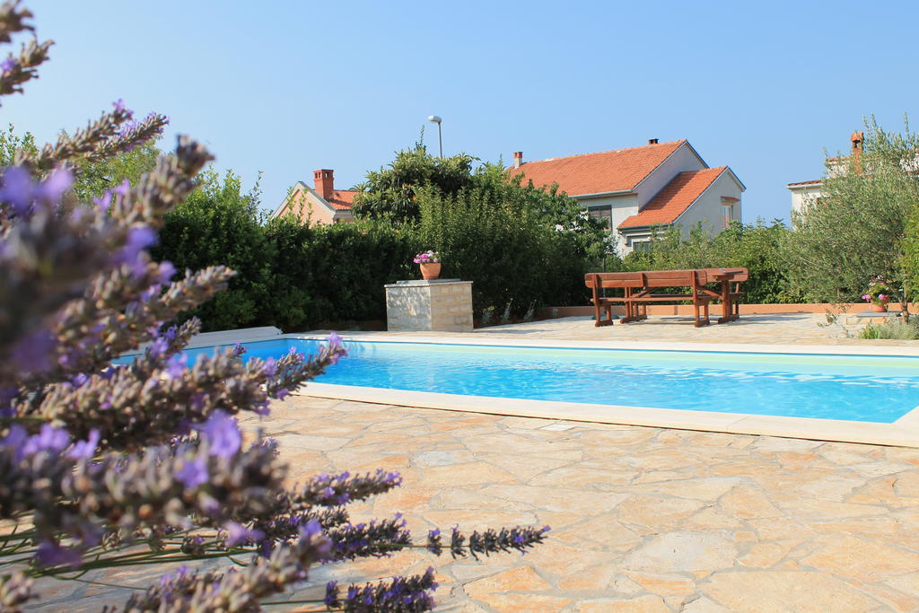 Apartments Lara & Luka ซาดาร์ ภายนอก รูปภาพ