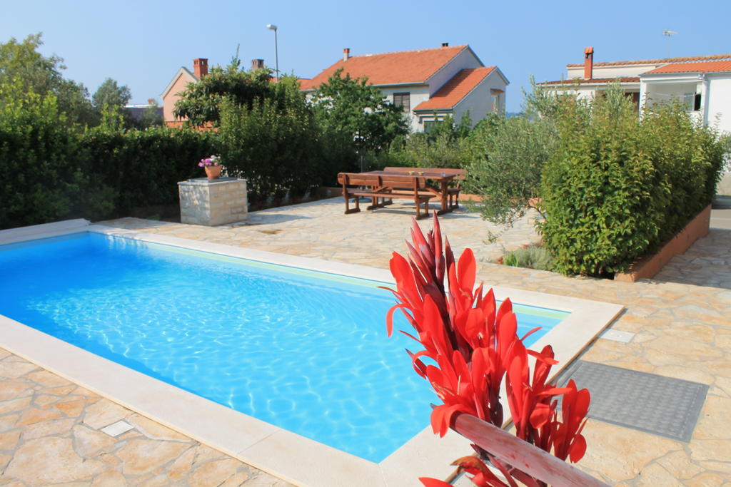 Apartments Lara & Luka ซาดาร์ ภายนอก รูปภาพ