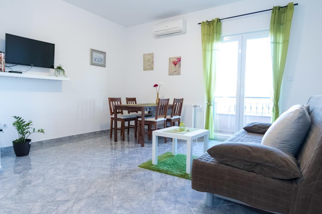 Apartments Lara & Luka ซาดาร์ ภายนอก รูปภาพ
