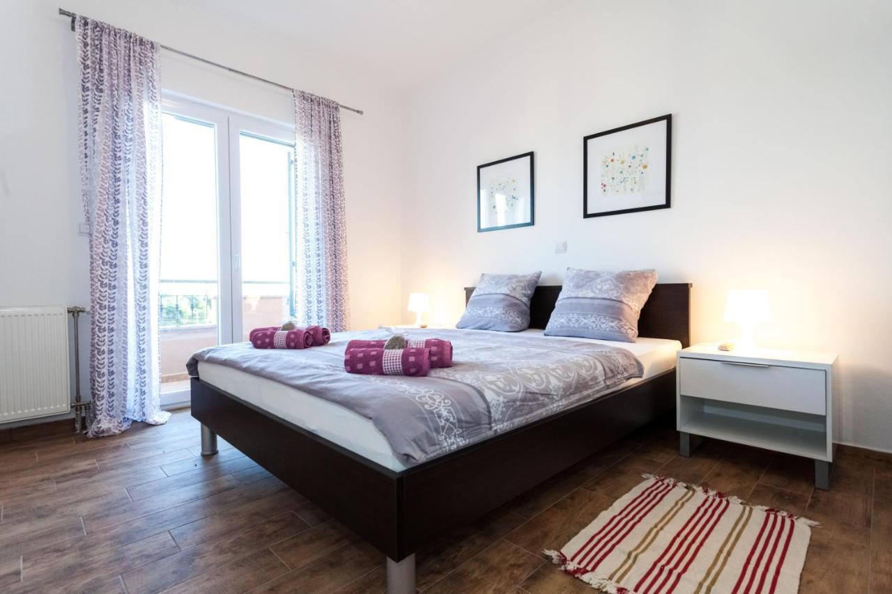 Apartments Lara & Luka ซาดาร์ ภายนอก รูปภาพ